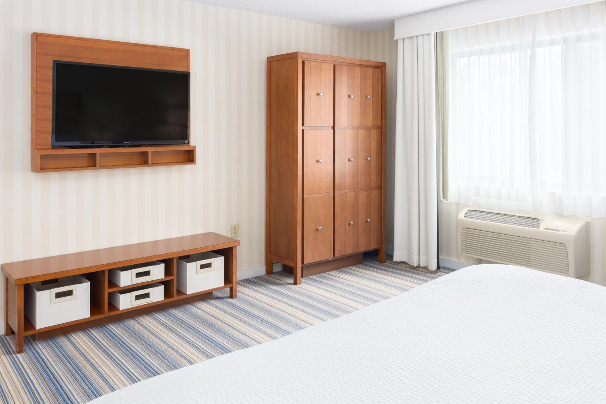 Four Points By Sheraton Eastham Cape Cod Exterior photo